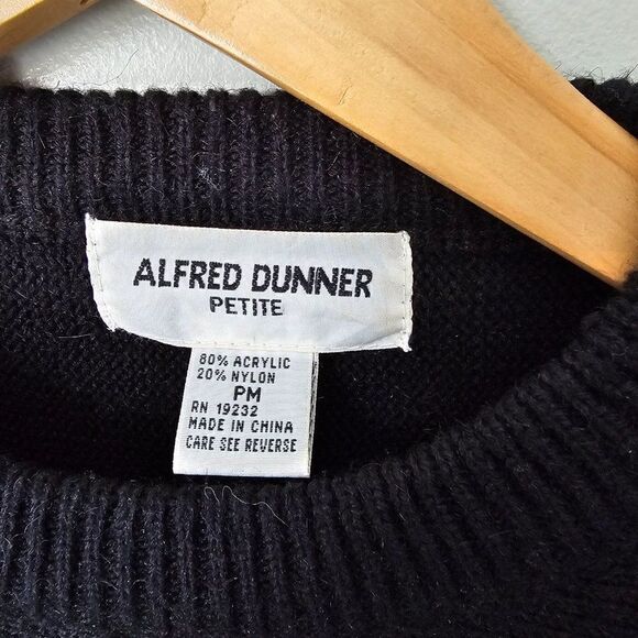 EUC VINTAGE STYLE ALFRED DUNNER JEWELED CHEST BLACK PULLOVER SWEATER SIZE M (P) - Picture 9 of 9
